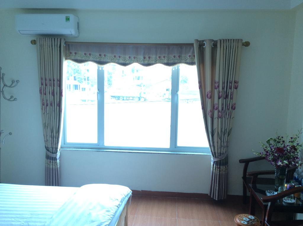 Van Anh Hotel Thach Loi Экстерьер фото